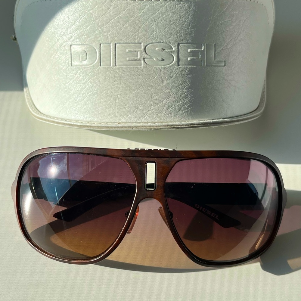Diesel oversized sunglasses